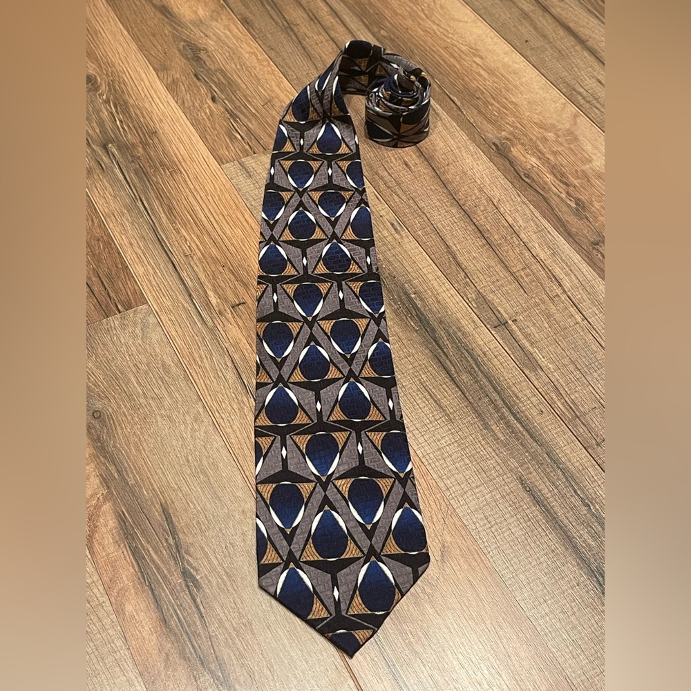 MW Collection  Men's Tie Silk Tie Made In USA